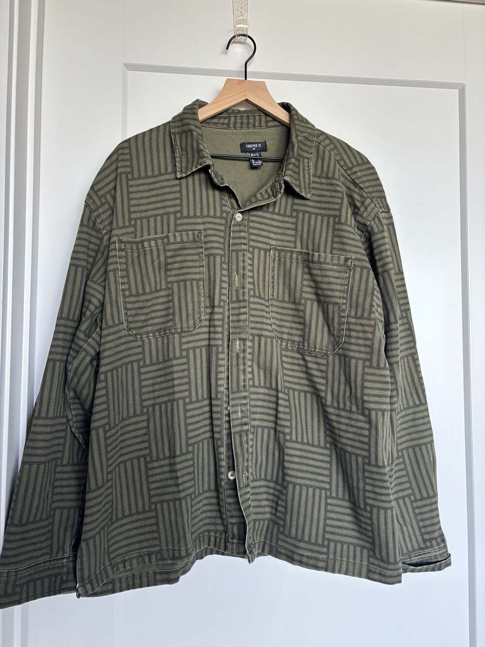 Forever 21 Men Olive Green Textured Geometric Pattern Button-Down Shirt Size L